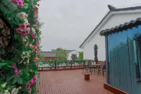 Xuzhou Lvliang Kai Yuan Life Resort Hotel - غرفة مطلة على الجبل