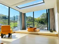 Wuyuan Guling Yunshangshangju Suites