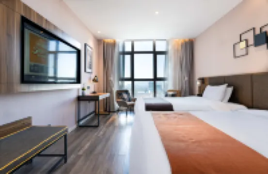 Homeinn Plus Hotel (Dezhou Tianqu East Road Technical College)