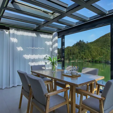 180° Lakeview Mountain Luxury Resort VILLA (Cloud Grassland Panda Adventure Park Store)