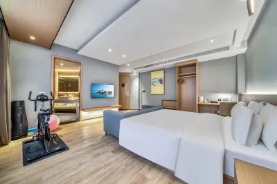 Chaoman Hotel (Taizhou Fucheng) Hotels near Donghu Martyrs Cemetery