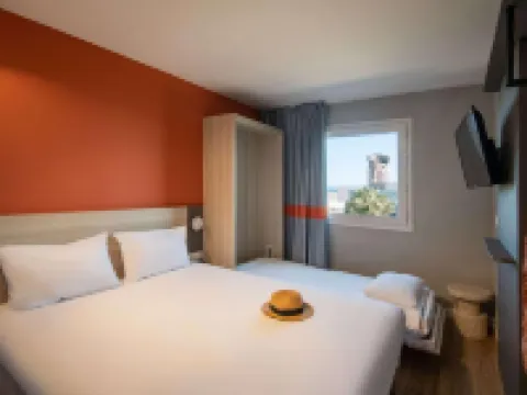 Ibis Budget Nice Aéroport Promenade des Anglais ニースのホテル