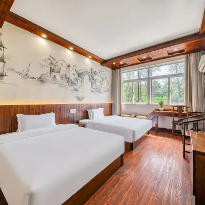 Wuzhen ZELIN Viewing Pavilion Boutique Hotel (Xizha Scenic Area) Các khách sạn gần Caomu Bense Dyehouse