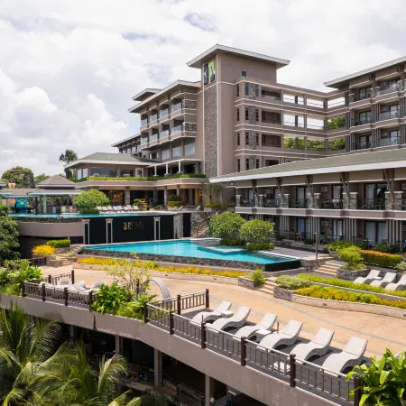 Zuri Resort