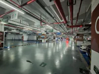 寧波老外灘綠地中心亞朵飯店 - 停車場