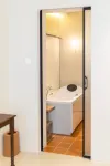 Baishi Hotel (International Coastal Baths Huoju 8th Street)