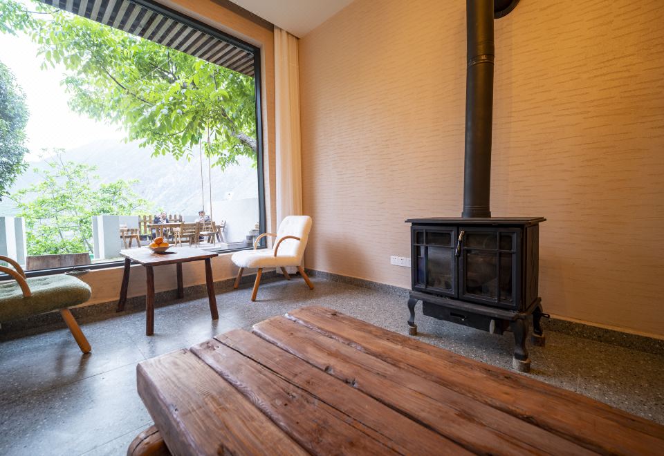 강채 아침 풍경