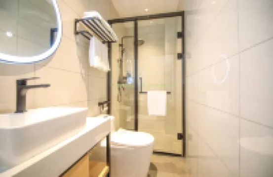 GreenTree Inn Express Hotel (3rd huangshan road, Zouping Bus Station, Binzhou)