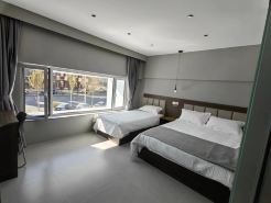 Wuyue Hotel