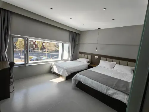 Wuyue Hotel