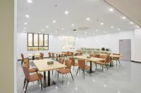 如家睿柏·雲飯店（池州九華山機場店）