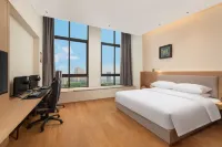 33·E-sports hotel Отели рядом с достопримечательностью «CPC Chongqing Shuangqiao District Committee Party School»