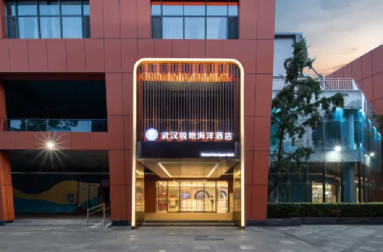 Ocean Style Holiday Hotel (Wuhan Polar Ocean World) Hoteles cerca de Haichang Polar Ocean World