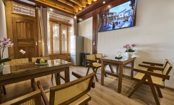 Jianchuan Xinqi B&B(Shaxi Ancient Town Store)