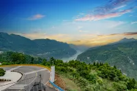 Sanxia Renjia Yunshe Forest Breeze B&B Hotels near Three-Gorges Tribe Scenic Spot (Northwest Gate)