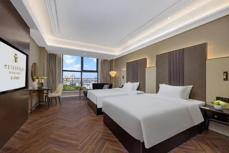 Jinjiang Metropolo Hotel (Hami Railway Station Branch) Отели в г. Хами