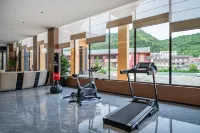 Grand Rezen Songpan (HuanglongJiuzhai High-speed Railway Station) - Gym