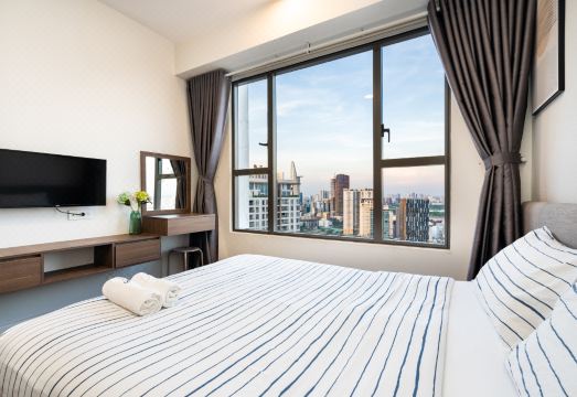 MIN' Apartment 수영장 전경