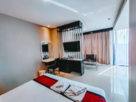 海港前飯店 City Pillar Shrine （San Lak Muang）附近的飯店