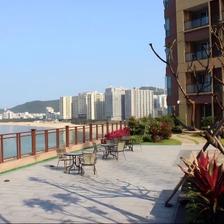 Hailuo Vacation Apartment (Yangjiang Hailing Island Dajiaowan Luozhou Seaside Park Branch)