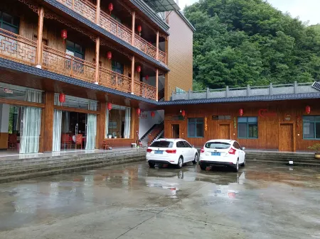 Tuojian Leisure Farm in Yuexi County