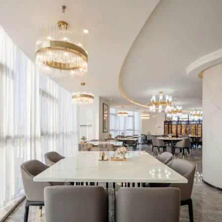 LEISURE HOTEL