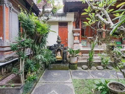 Aurora House Ubud Hotels near Ubud Central