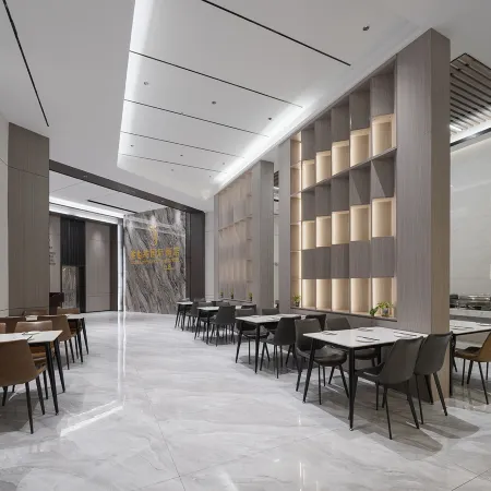 Vienna International Hotel (Huizhou Huiyang High-speed Railway Station Branch)