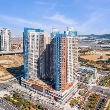 Urbanstay Songdo Moonlight Park