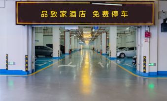 Dali Pinzhijia Hotel