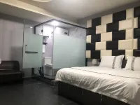 Wuchang Longdao Express Hotel Hotels near Wuchang Railway Station