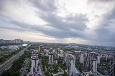 奧萊小鎮悦自在驛舍 Các khách sạn gần Goulouguan