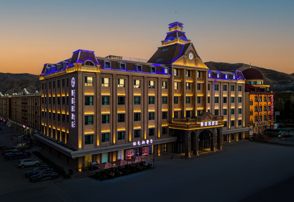 hotel overview picture