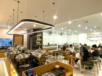 ذا بريدج كلوب فنادق في بنوم بنه