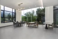 莽山源著·大峽谷畔山居