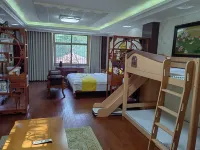 Mountain Residence Homestay (Lujiang Tangchi) - balkon