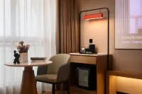 Hilman Lizhi Hotel (Ledong High speed Railway Station Branch) Hotels in Ledong