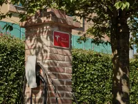 Crowne Plaza MILAN - MALPENSA AIRPORT by IHG - parking