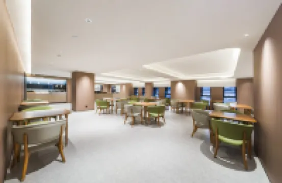 JI Hotel (Xichang Qionghai 17 Degrees Wanda Plaza)