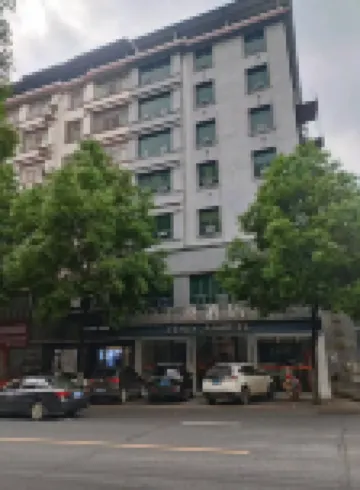 Fengyuan Hotel