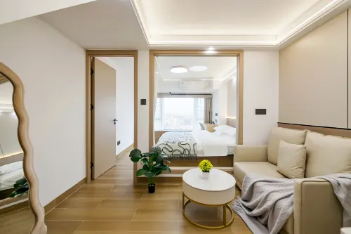 Elegance Hotel  (Xiamen North Station Store)
