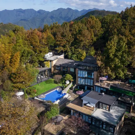 Jiande Yunman Songjian Hot Spring Meisu
