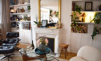 Luxury 2 Bedroom by Parc Monceau