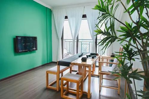 Xixi City Homestay (Guanghan Samsungdui Branch)