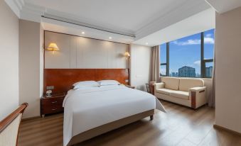 Oriscene Garden Hotel (Bayi square Tengwang Pavilion )