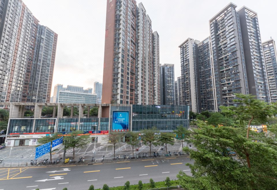 3. 덱수타이 호텔..