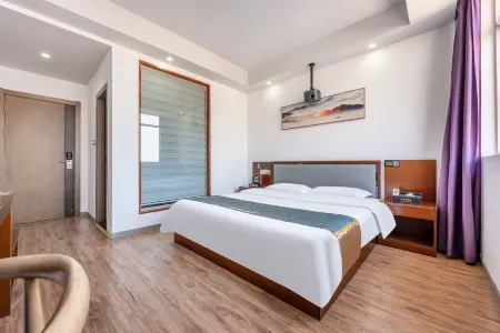 Xingchen Youth Homestay (Jinggangshan University Ji'an Railway Station Branch)