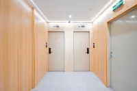 Jincheng Hotel - parking