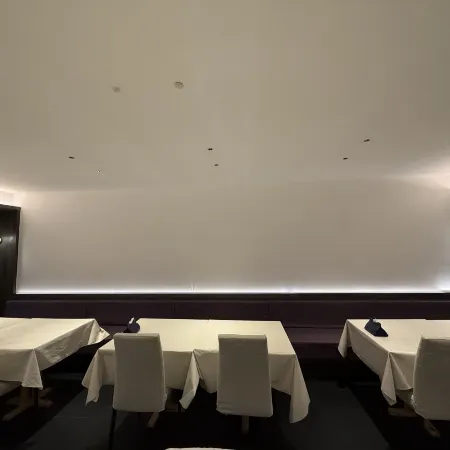 Tonghe Cunming Hotel