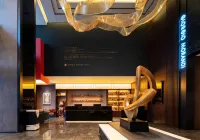 The GiorgioMorandi Hotels (Jinan Lushan South Subway Station Fuli Plaza) - bar